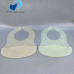 Custom Food Grade Silicone Baby Bib with Catch Pocket